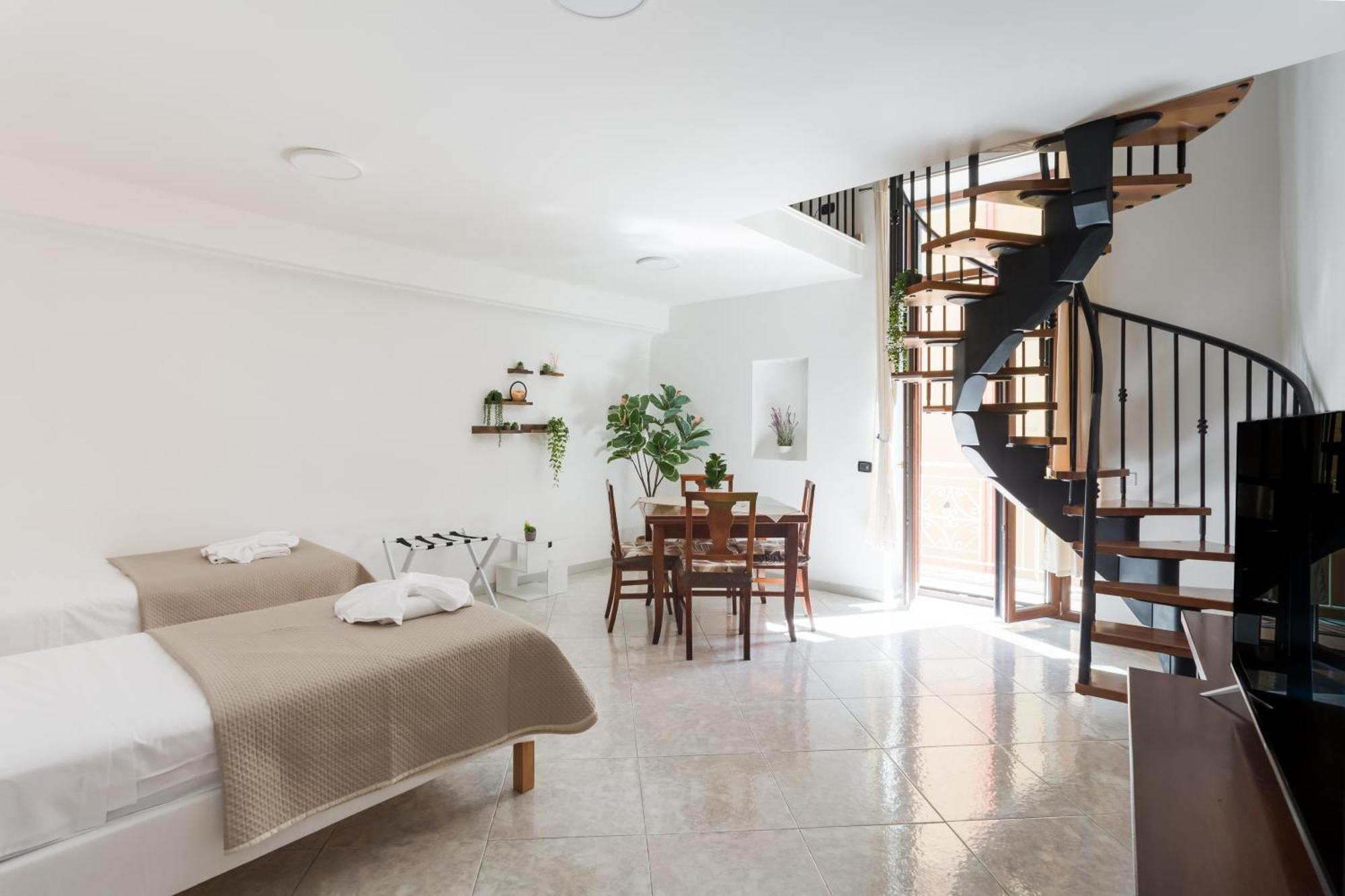 Covino House By Dimorra