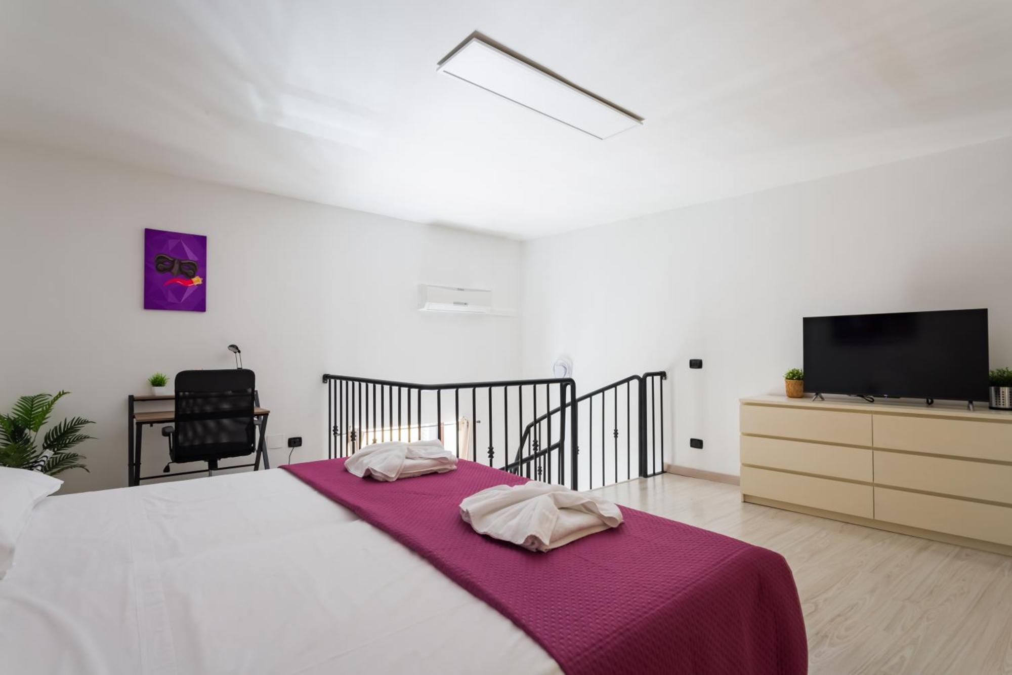 Covino House By Dimorra * Naples